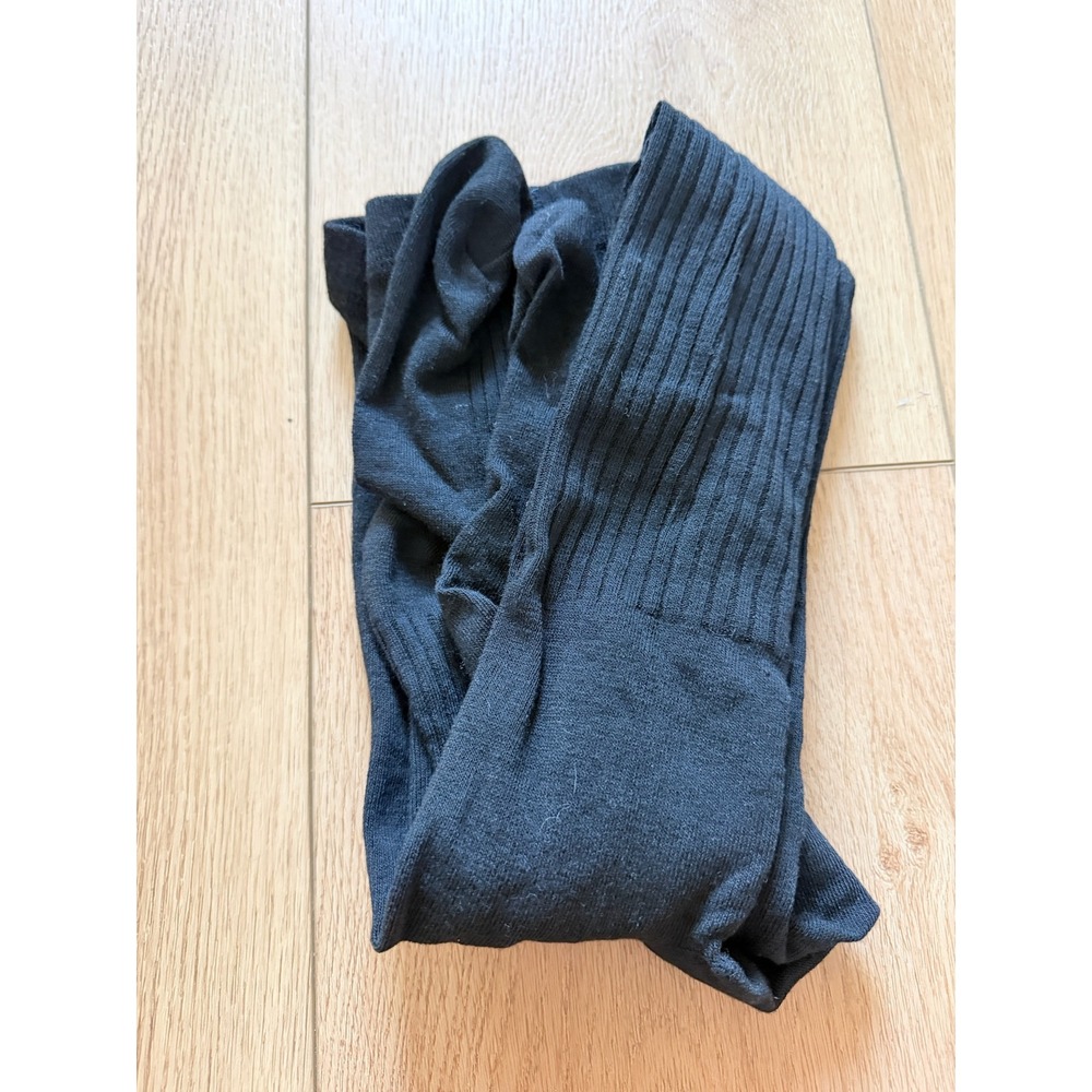 MeMoi Black Ribbed Knit Footed Tights MJB-300 Size S/M - Picture 3 of 6